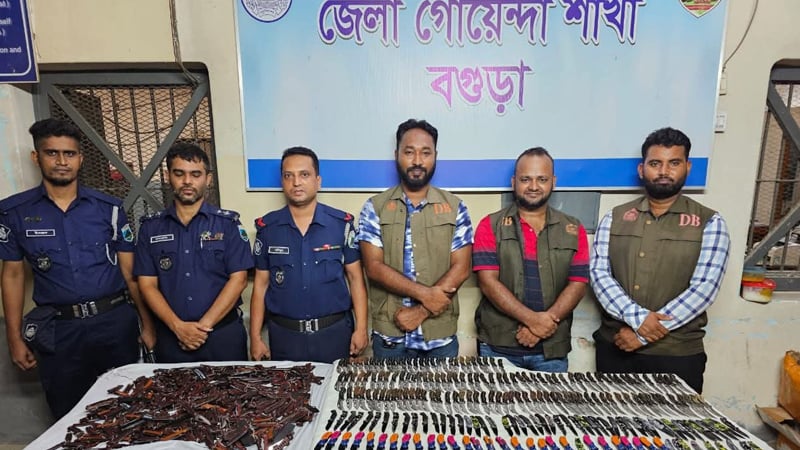 বগুড়ায় ৮১০ বার্মিজ চাকু উদ্ধার, দোকানিদের বিক্রি না করার নির্দেশ